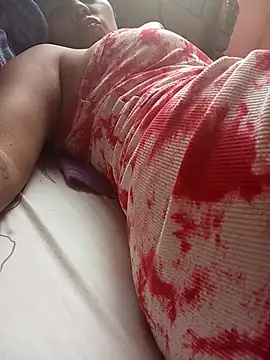 Roxanna SexyGril online show from 24, 3, 2026