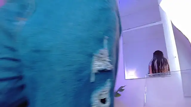 shiny foxeyes online show from 24, 3, 2026