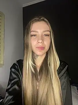 alyssa 22 online show from 4, 7, 2026