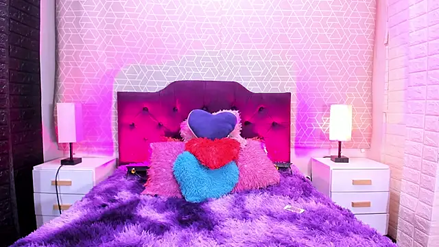 Snapshot of SofiiaCutee chatting on 27, 6, 2026 SofiiaCutee online show from 27, 6, 2026