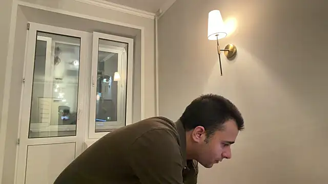 Daniel ice online show from 9, 4, 2026