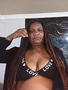 Snapshot of BabeThandi chatting on 4, 7, 2026 BabeThandi online show from 4, 7, 2026