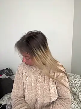 Sexyandtiny online show from 22, 3, 2026