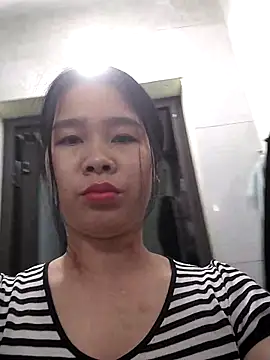 AmyLinee 01 online show from 22, 3, 2026