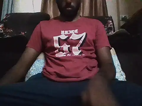 Snapshot of bulls_eye35 chatting on 23, 5, 2026 bulls eye35 online show from 23, 5, 2026
