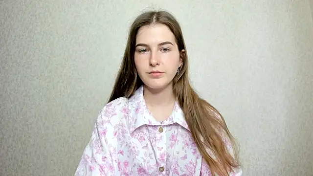 Snapshot of OhMyAlice chatting on 16, 6, 2026 OhMyAlice online show from 16, 6, 2026