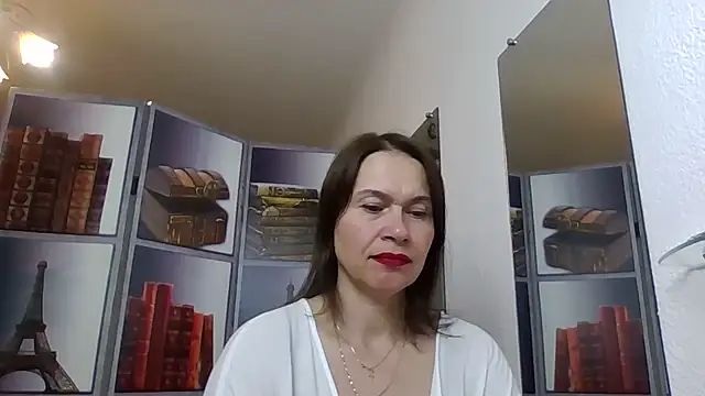Selena Moo online show from 14, 5, 2026