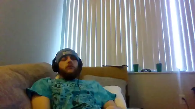 alejandro69420 online show from 21, 4, 2026