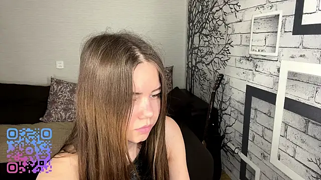 ElmiraDabato online show from 11, 6, 2026
