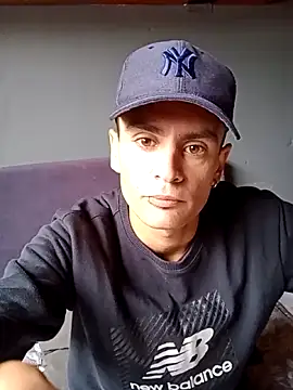 Snapshot of fransixxx chatting on 7, 4, 2026 fransixxx online show from 7, 4, 2026