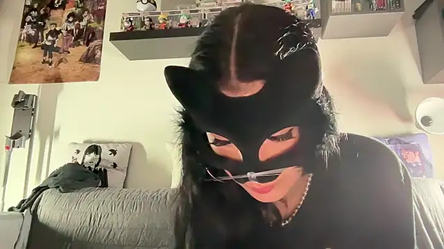 Snapshot of SilentScreamsVan- chatting on 15, 5, 2026 SilentScreamsVan- online show from 15, 5, 2026