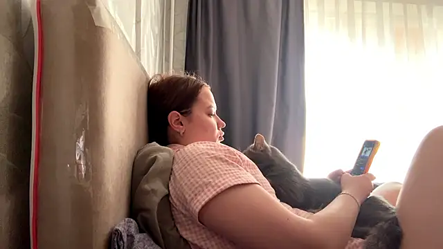 Emely Cute online show from 25, 3, 2026