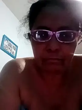 sexymomsn online show from 21, 5, 2026