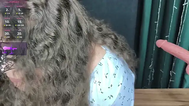 Snapshot of daddysgirl9978 chatting on 22, 5, 2026 daddysgirl9978 online show from 22, 5, 2026