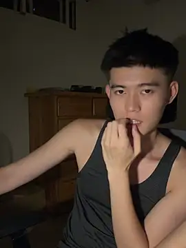 Snapshot of CalvinHY chatting on 29, 6, 2026 CalvinHY online show from 29, 6, 2026
