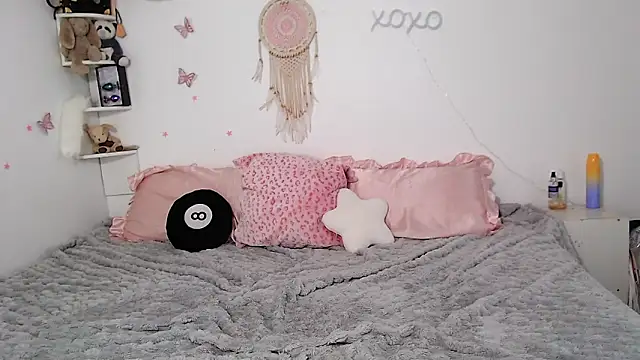 Baby-imi online show from 9, 5, 2026