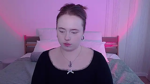 Snapshot of SelenaLily chatting on 28, 3, 2026 SelenaLily online show from 28, 3, 2026