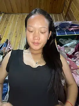 Jolinie online show from 8, 5, 2026