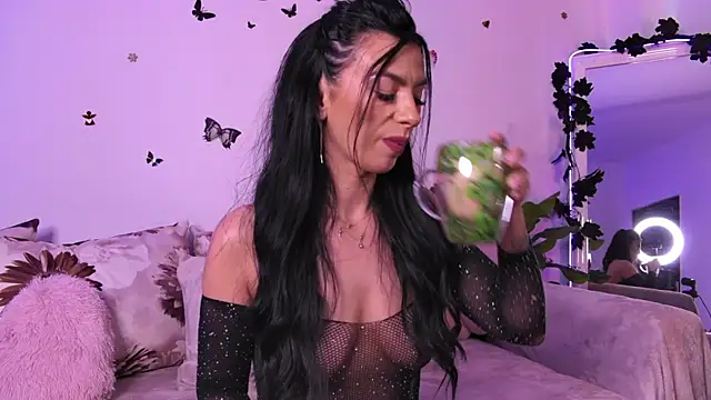 AmelieReeaa online show from 21, 6, 2026