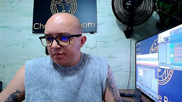 Snapshot of maximo_daddy chatting on 10, 5, 2026 maximo daddy online show from 10, 5, 2026