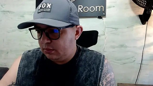 Snapshot of maximo_daddy chatting on 22, 5, 2026 maximo daddy online show from 22, 5, 2026