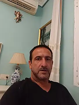 Snapshot of DanTrov79 chatting on 8, 6, 2026 DanTrov79 online show from 8, 6, 2026