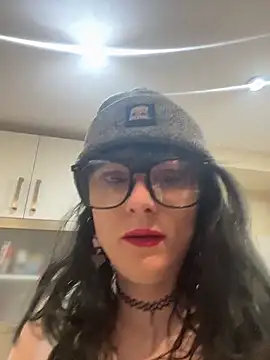 mango-kitty online show from 13, 5, 2026