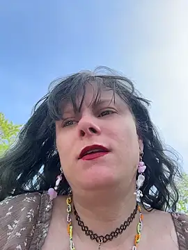 mango-kitty online show from 2, 6, 2026