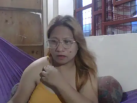 PinayChristine online show from 10, 6, 2026