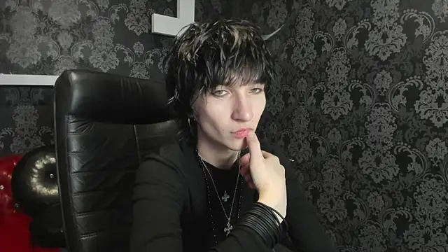 Snapshot of AdonBev chatting on 11, 6, 2026 AdonBev online show from 11, 6, 2026