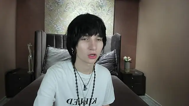 Snapshot of AdonBev chatting on 14, 6, 2026 AdonBev online show from 14, 6, 2026