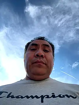 Crossroads5214 online show from 27, 5, 2026