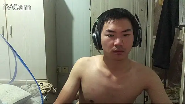 Snapshot of dyjdddttj chatting on 23, 6, 2026 dyjdddttj online show from 23, 6, 2026