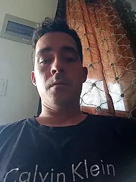 Gabriel leon33 online show from 6, 4, 2026