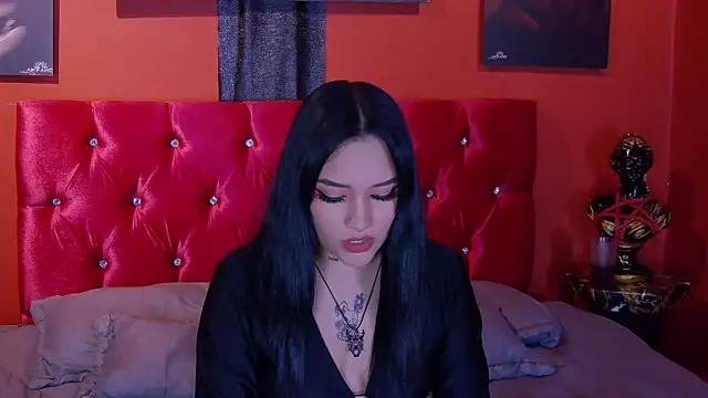 Snapshot of Val_viixen chatting on 14, 4, 2026 Val viixen online show from 14, 4, 2026