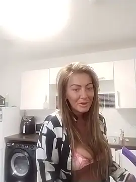 Exotic ParisX online show from 30, 6, 2026
