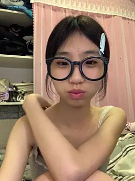 Snapshot of nina5201 chatting on 8, 4, 2026 nina5201 online show from 8, 4, 2026