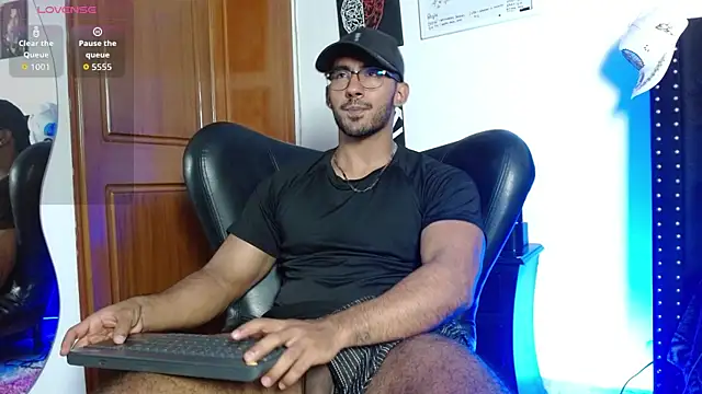 romanpearce  online show from 20, 5, 2026