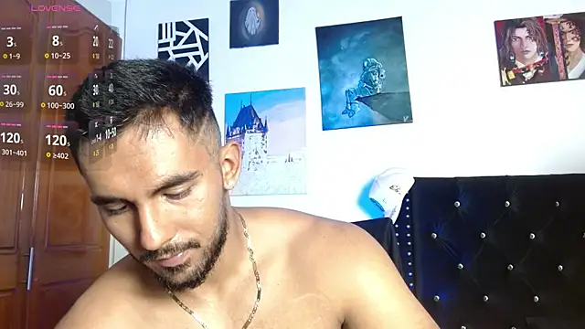 Snapshot of romanpearce_ chatting on 2, 7, 2026 romanpearce online show from 2, 7, 2026