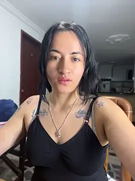 Snapshot of kimberly_peter chatting on 22, 5, 2026 kimberly peter online show from 22, 5, 2026
