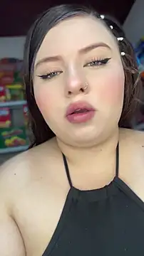 kitty  pinnk online show from 15, 4, 2026