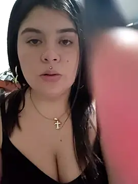tania 22xx online show from 3, 5, 2026