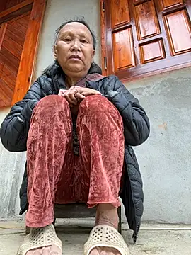 Snapshot of CML98 chatting on 25, 3, 2026 CML98 online show from 25, 3, 2026