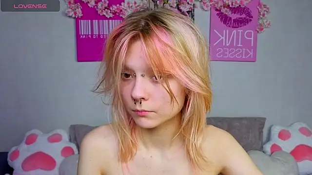 PerryKitty online show from 15, 4, 2026