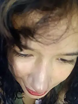 Yi Uzi online show from 22, 4, 2026