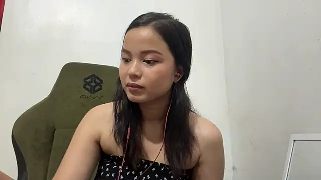 ChristenaShogren online show from 2, 4, 2026