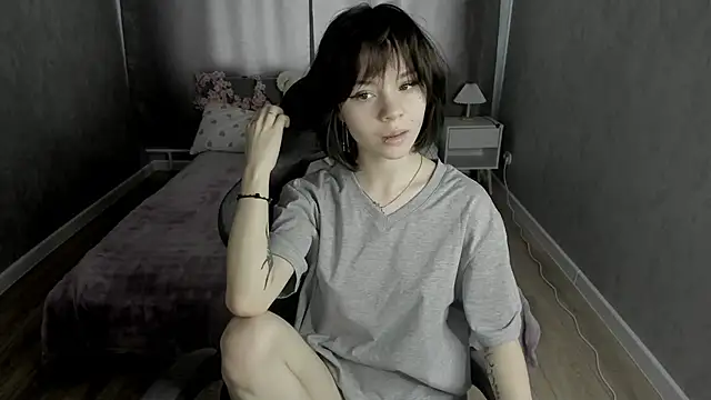 Snapshot of Loly_Cuttie chatting on 20, 5, 2026 Loly Cuttie online show from 20, 5, 2026