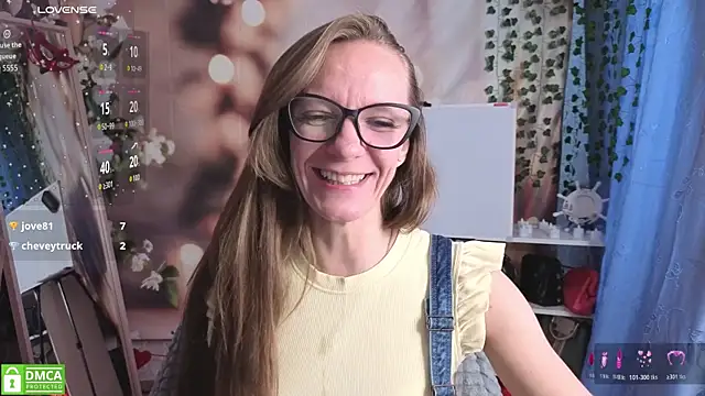 jesica mooonn online show from 24, 4, 2026