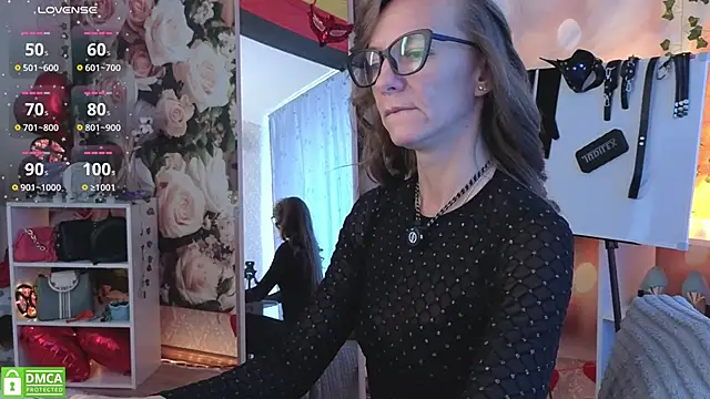 jesica mooonn online show from 15, 6, 2026