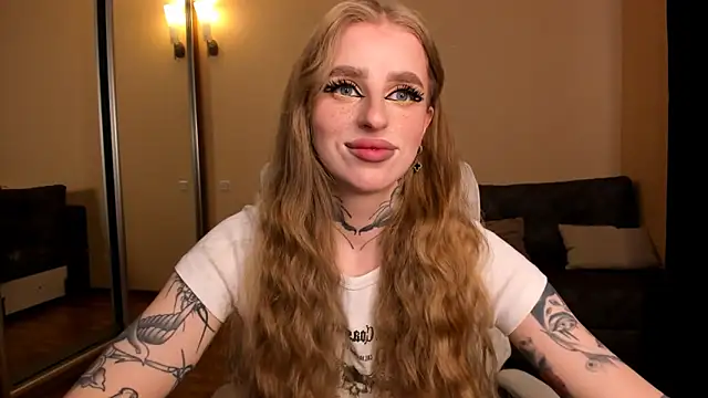 Snapshot of harley_kimm chatting on 22, 4, 2026 harley kimm online show from 22, 4, 2026